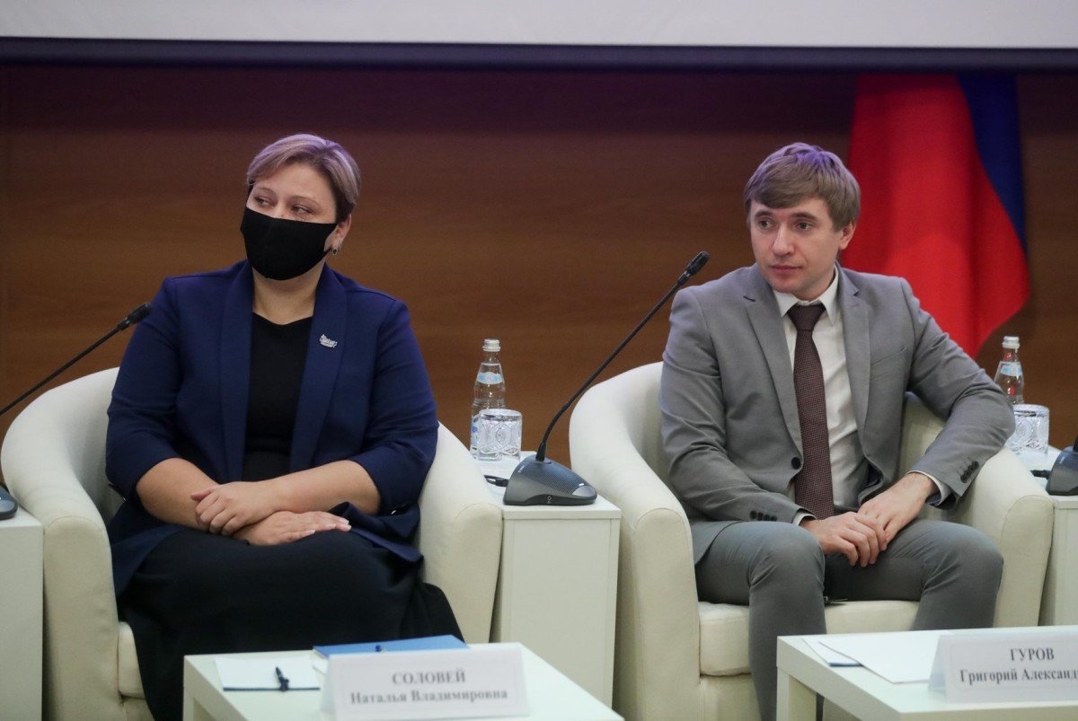 Наталья Соловей приняла участие в парламентских слушаниях по вопросам воспитания детей