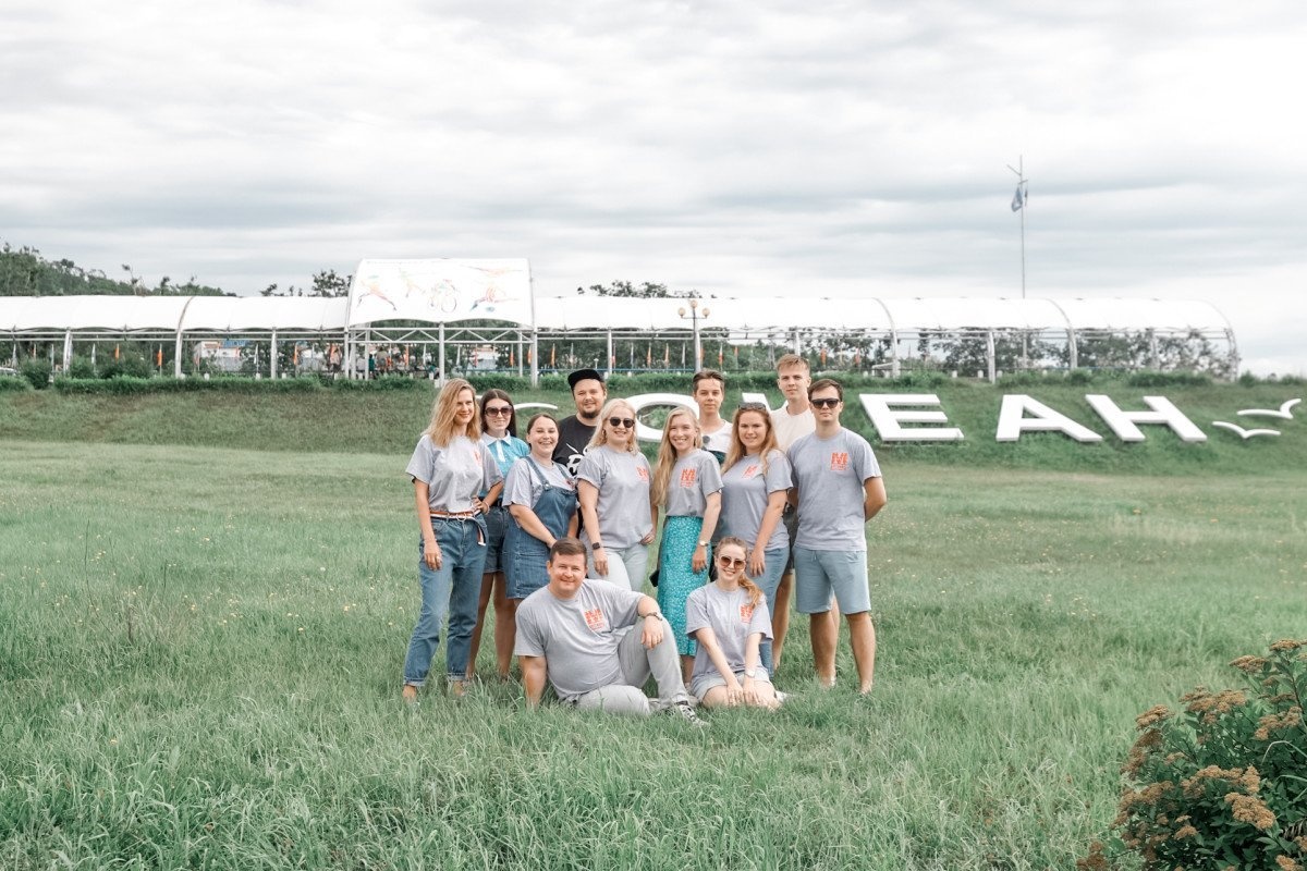 «Океан» поздравляет сотрудников Управления информации с Днём российской печати!