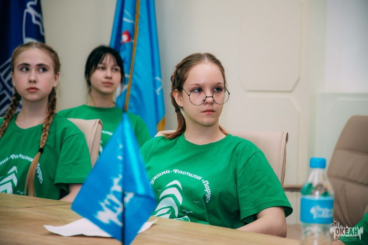 Участники пятой смены ВДЦ «Океан» присоединились к Форуму «Сила – в правде!»