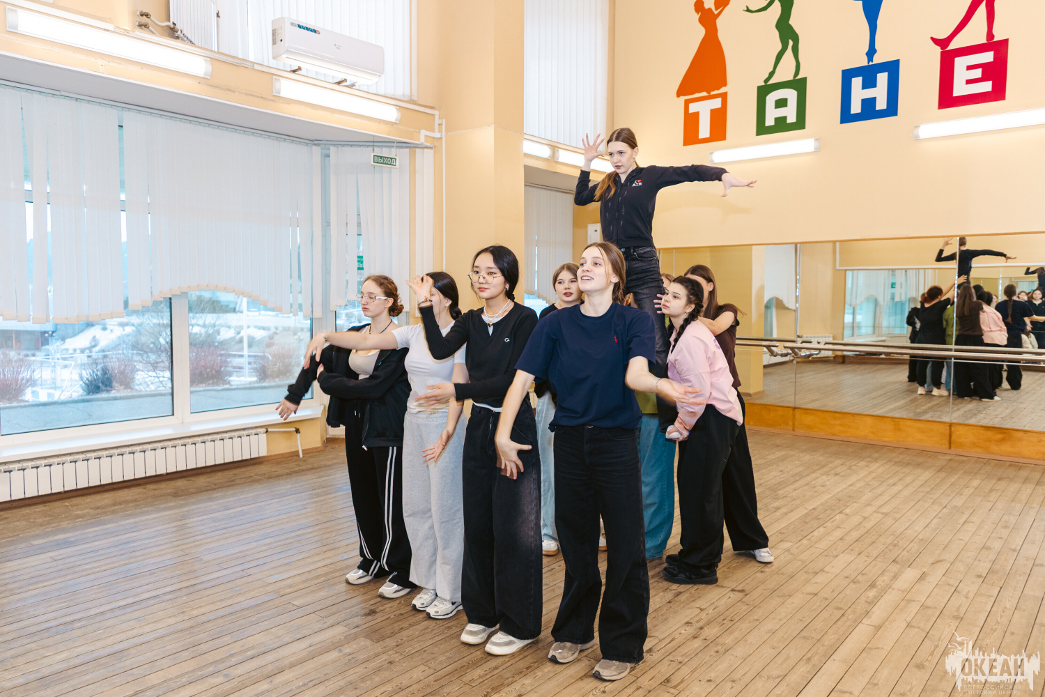 «Мелодии Дальнего Востока»: как креативные океанцы реализуют идеи в рамках курса «Талант и творчество»