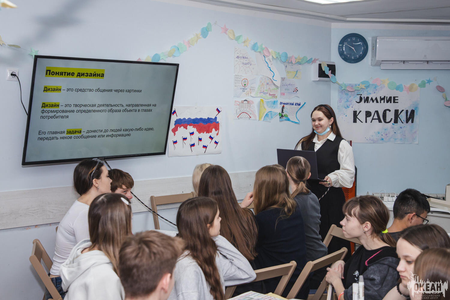 Преподаватели и студенты ВВГУ провели мастер-классы для участников программы «Творчество без границ»