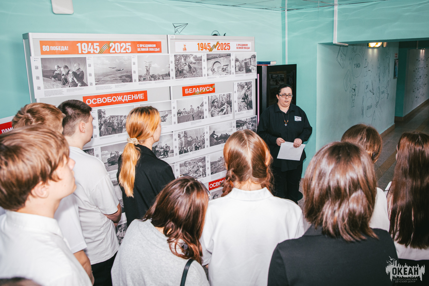 Живая нить истории: в «Океане» открылась фотоэкспозиция «Освобождение. Беларусь»