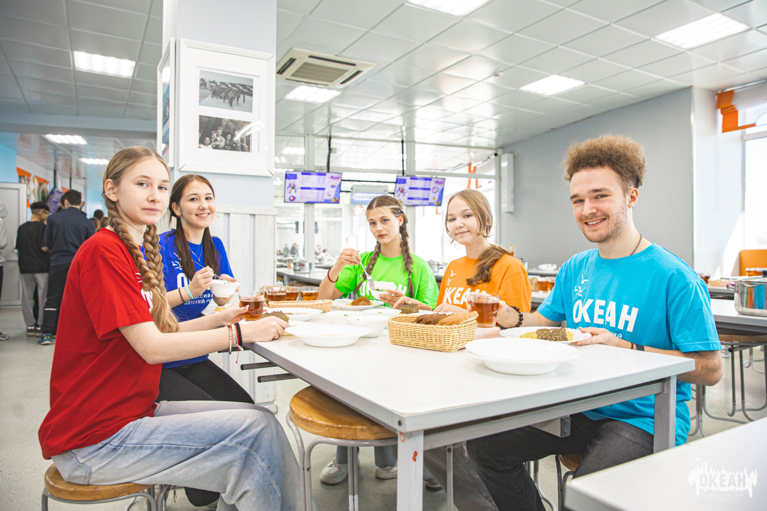 Питание по нормам и с учётом предпочтений: как в ВДЦ «Океан» следят за рационом