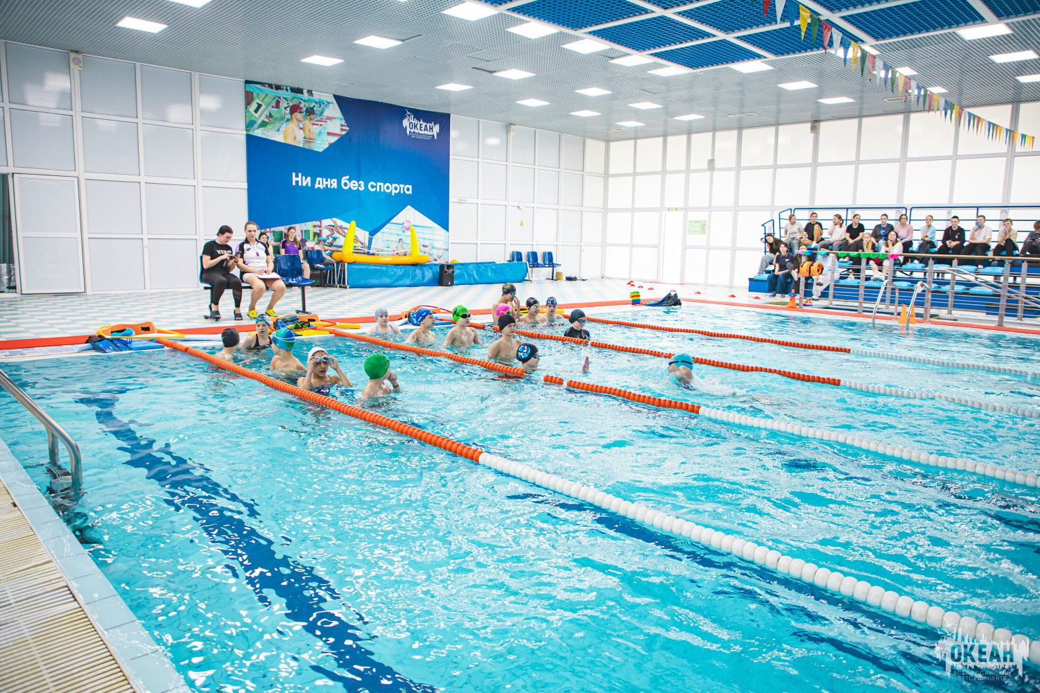 «Водяной переполох»: участники программ «Кубок четырёх стихий» и «Кубок четырёх стихий: юниоры» соревнуются в водных видах спорта