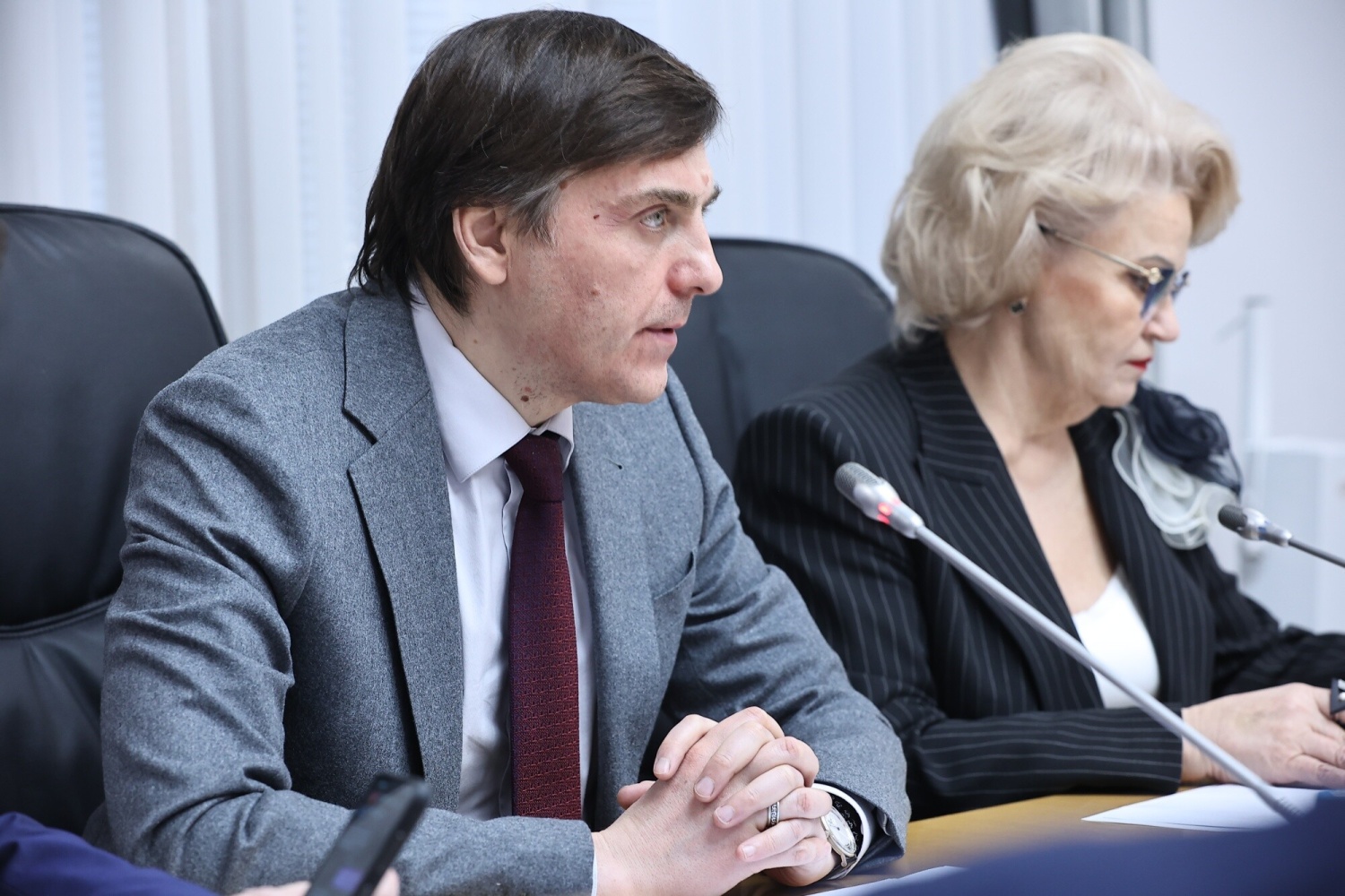 Сергей Кравцов обсудил развитие сферы детского отдыха с членами Комитета Госдумы по защите семьи, вопросам отцовства, материнства и детства