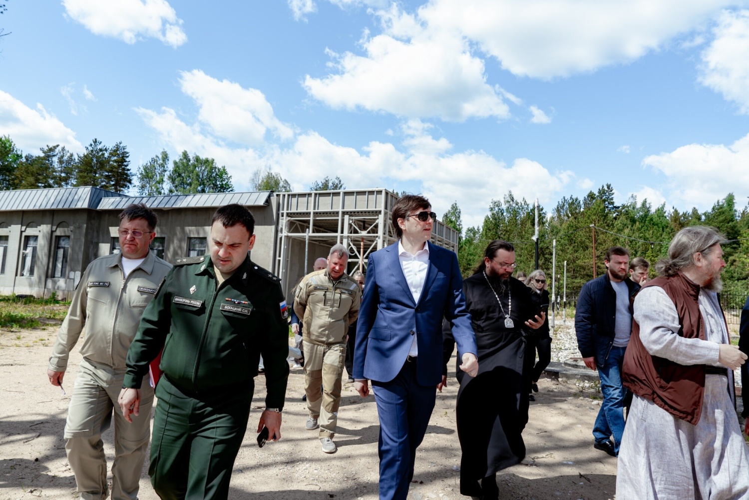 Сергей Кравцов оценил ход строительства Всероссийского детского центра «Печоры» в Псковской области