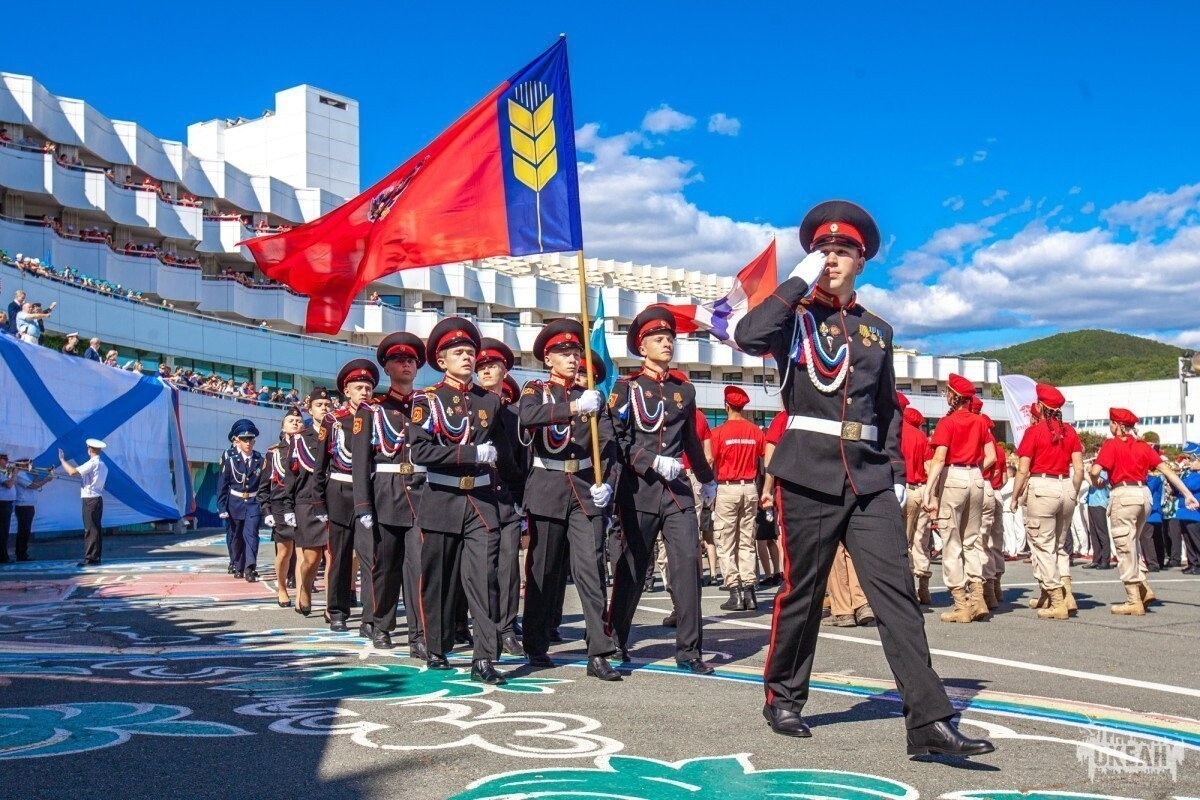 С Днём кадета, океанцы!