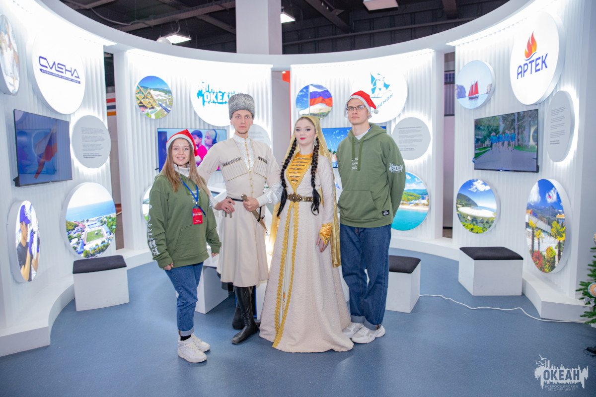 Всероссийский детский центр «Океан» продолжает свою работу в рамках Международной выставки-форума «Россия»