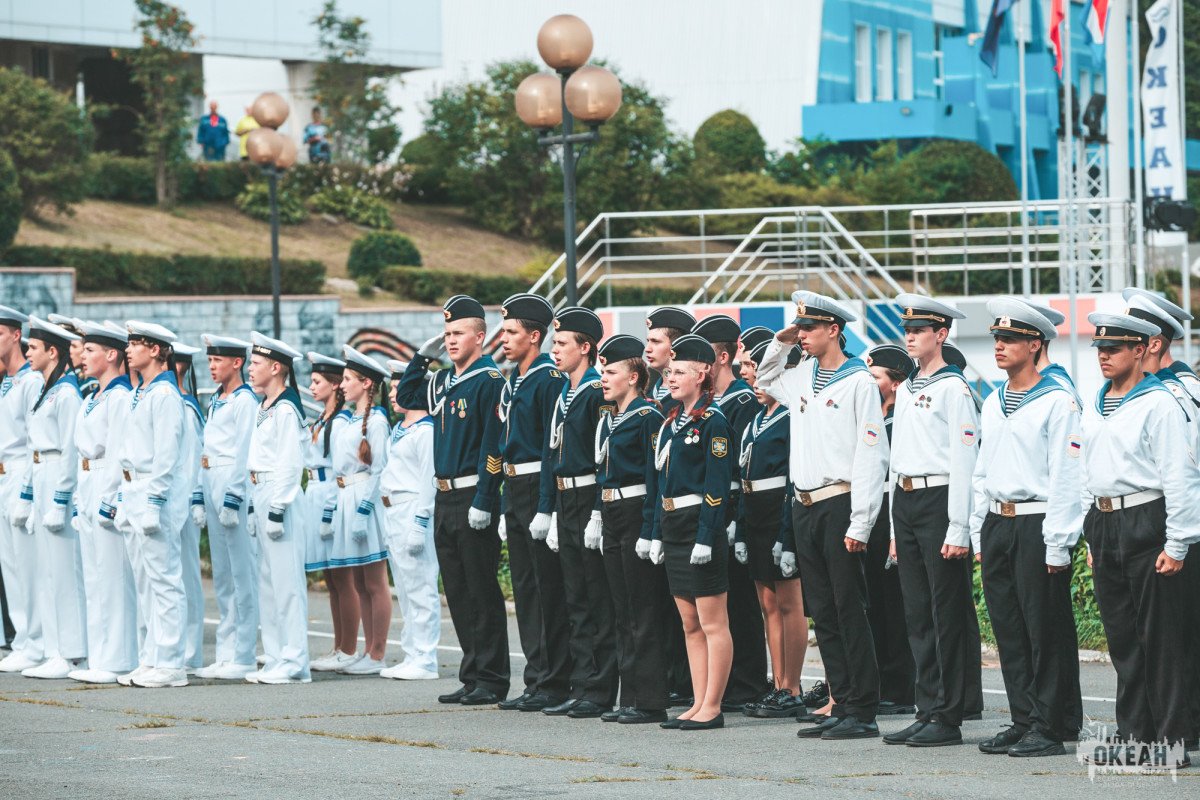 Юнги из 30 регионов России отметили День военно-морского флота в ВДЦ «Океан»